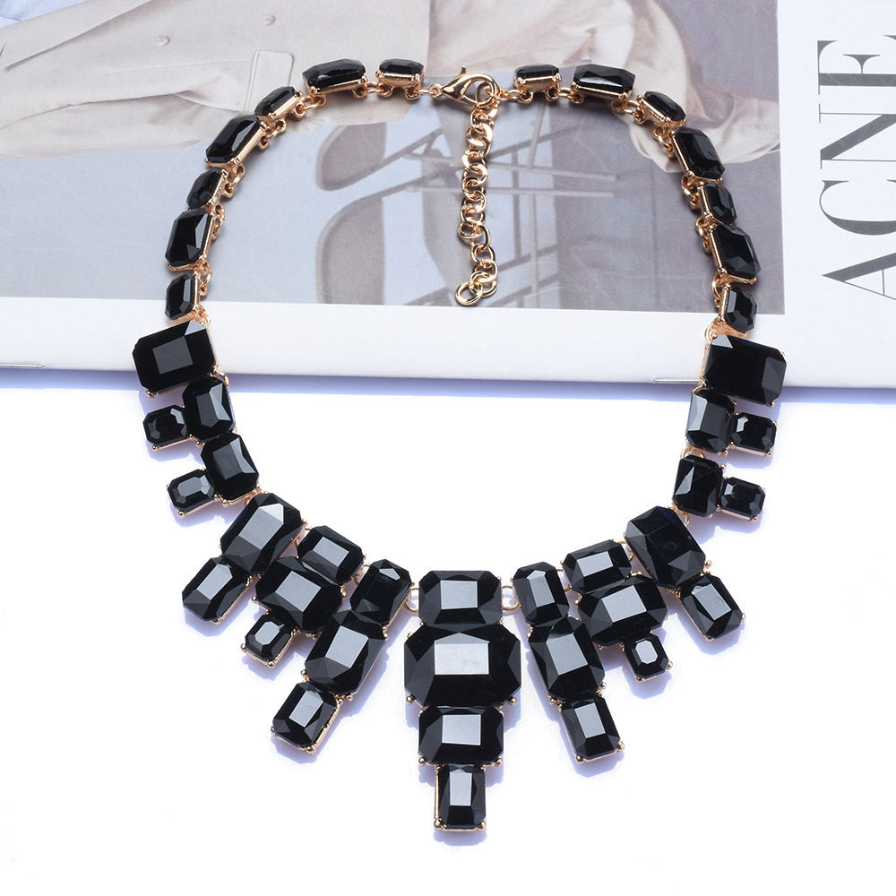 Luxurious Big Gem Necklace