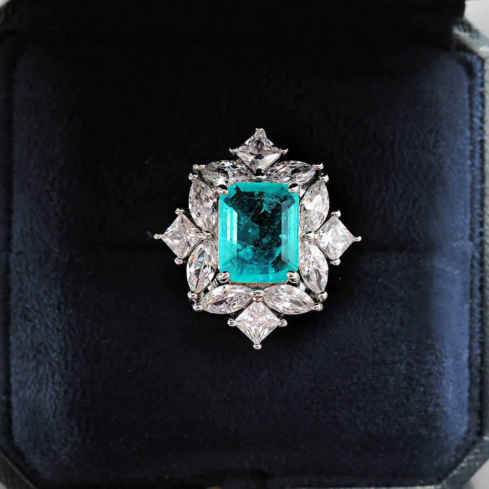 Fashion Emerald Ring