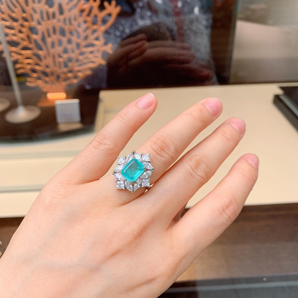 Fashion Emerald Ring