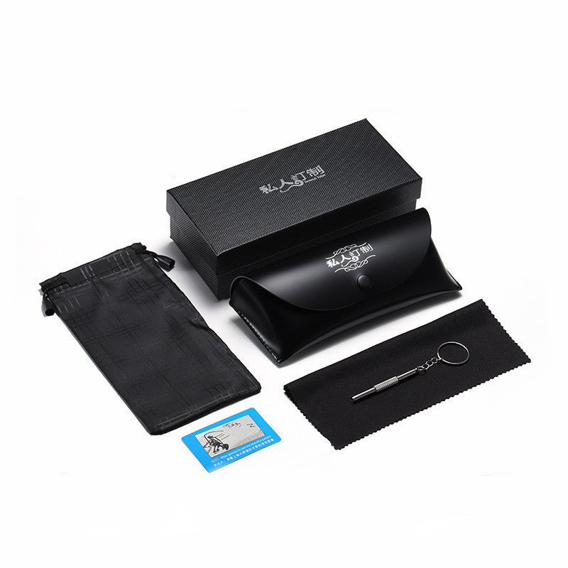 Sunglasses Cases & Accessories