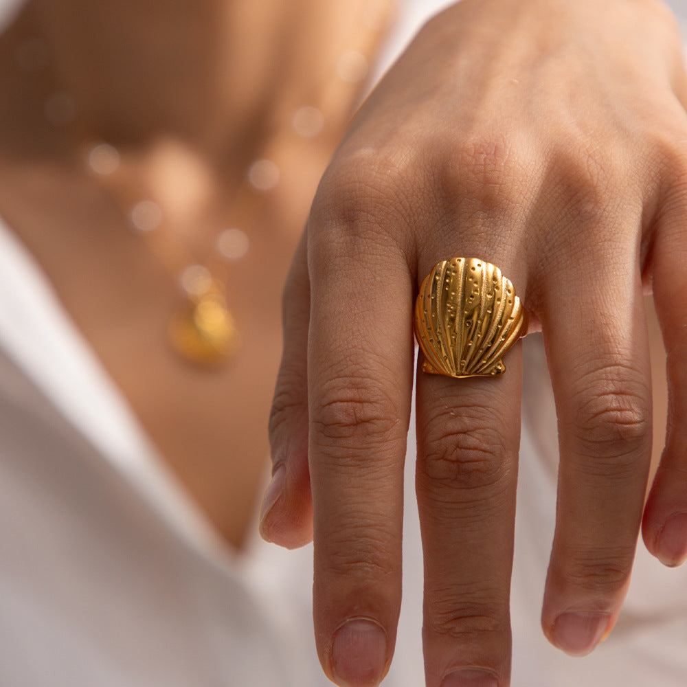 Women's Shell Ring