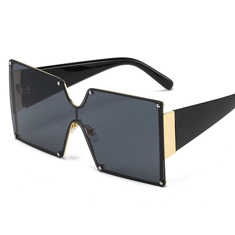 Fashionista Square Sunglasses