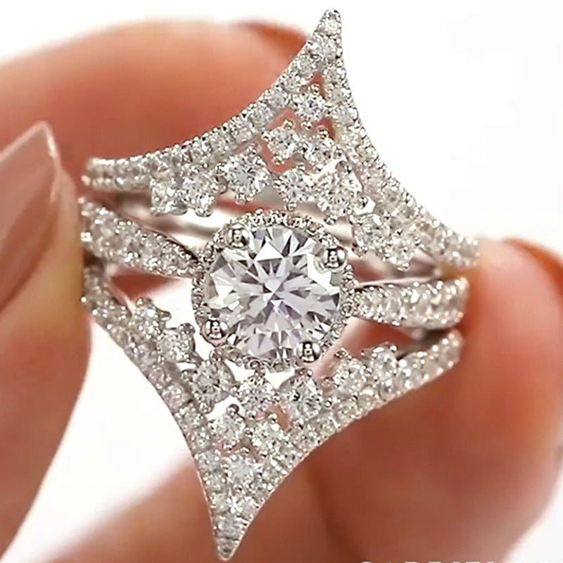 Fashion Girl V-shaped Dazzling Ring