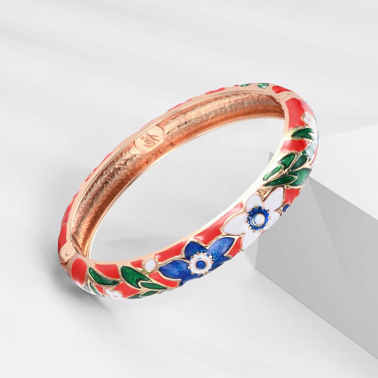 Vintage Carved Flower Bracelet