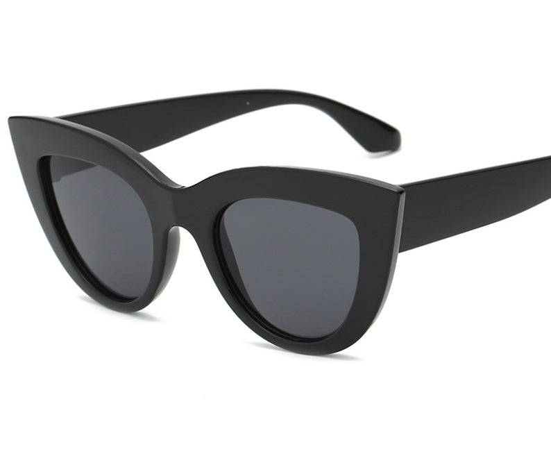 Trendy Fashion Sunglasses
