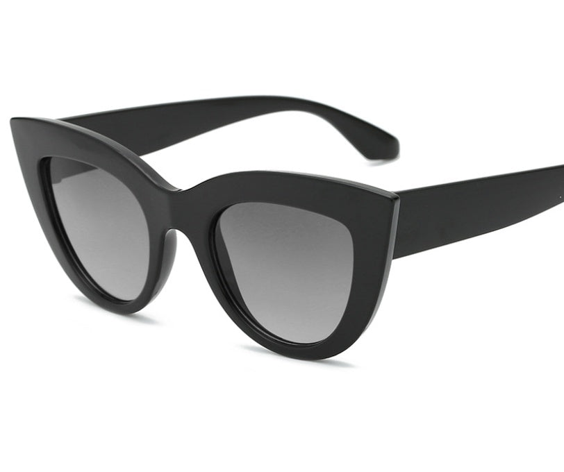 Trendy Fashion Sunglasses