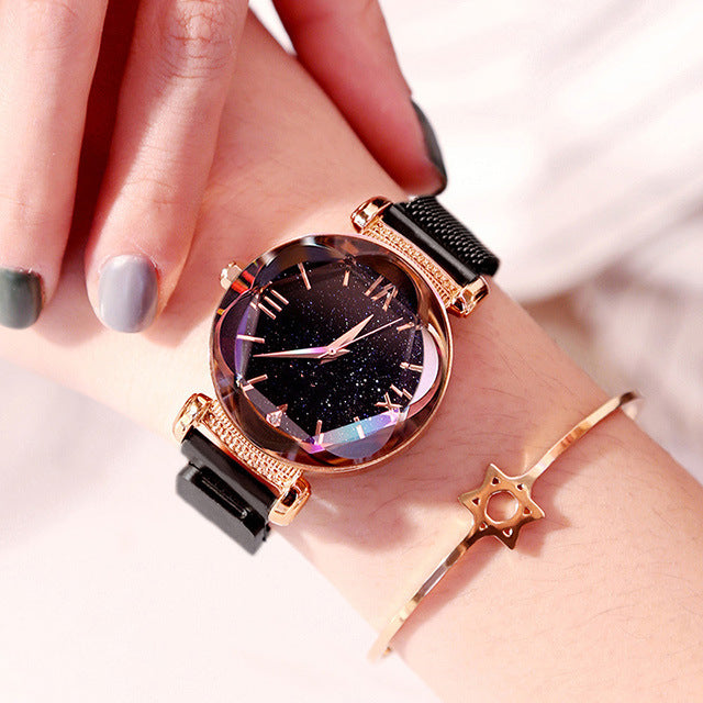 Stary casual watch