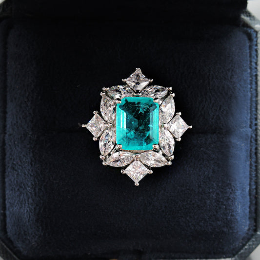 Fashion Emerald Ring