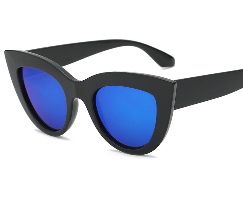 Trendy Fashion Sunglasses