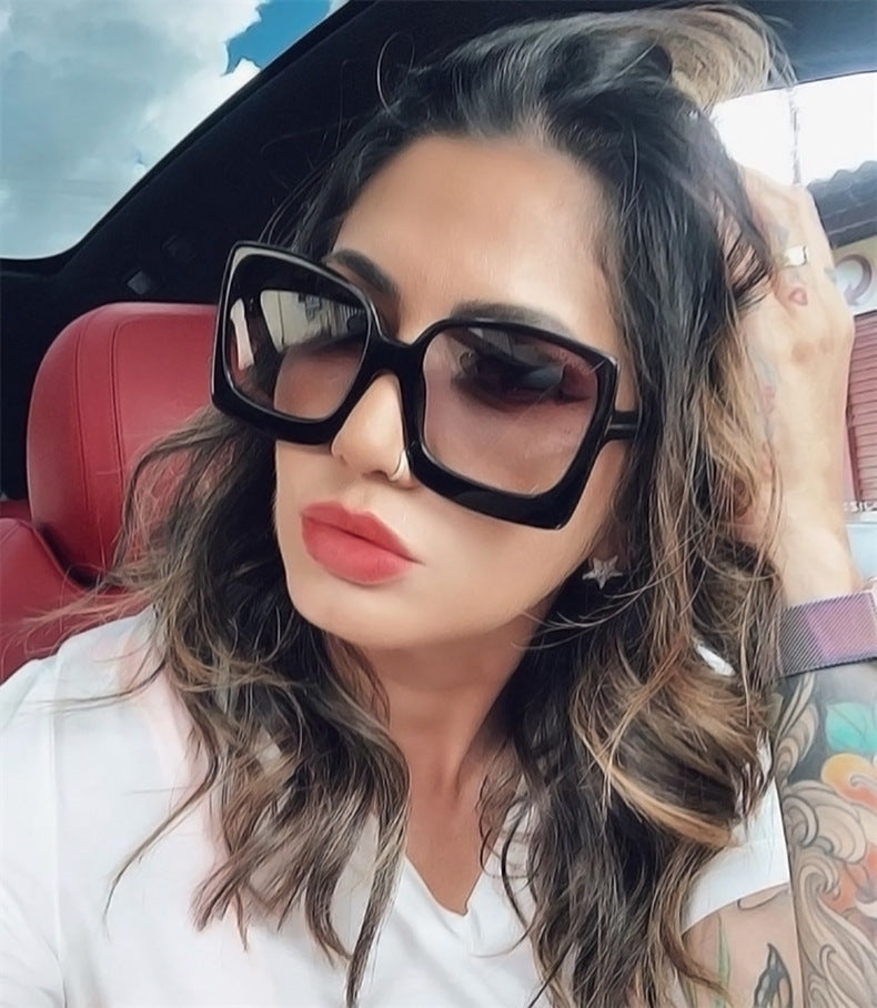 Fashion Star large frame sunglasses