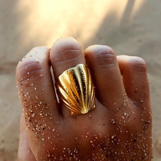 Women's Shell Ring
