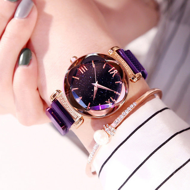Stary casual watch