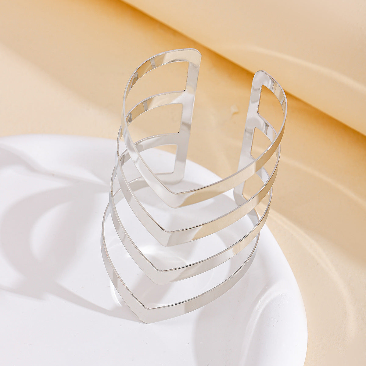 V-shaped Wave Bracelet