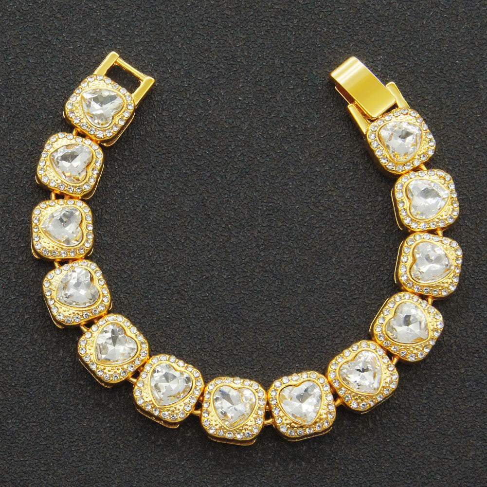 Splendid Diamond Heart Necklace