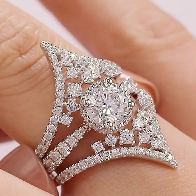 Fashion Girl V-shaped Dazzling Ring