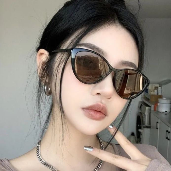 Retro Fashion Sunglasses