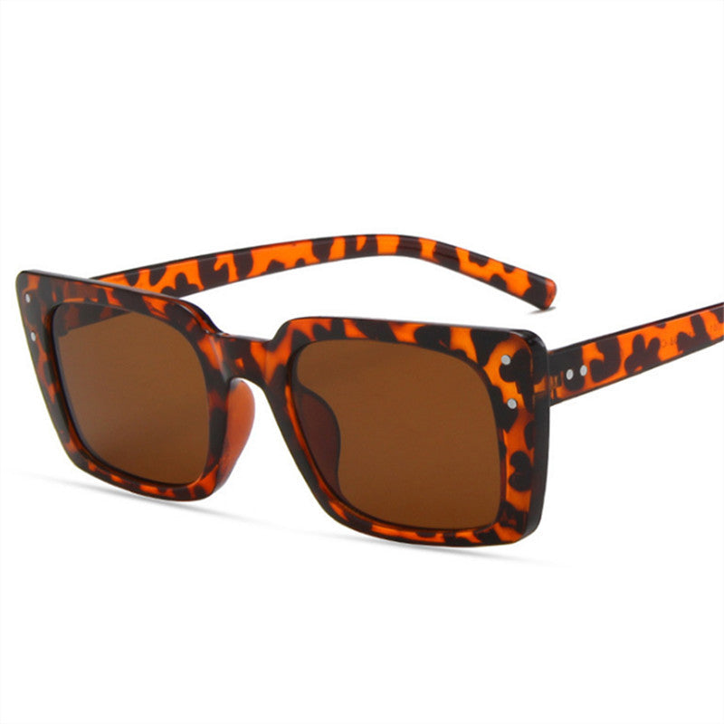 Trendy Squared Small Frame Sunglasses