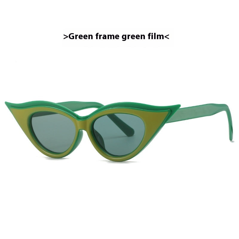 Drag Queen Cat Eye Style Sunglasses